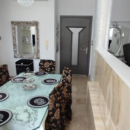 Ixian House * Ixia (Rhodes)