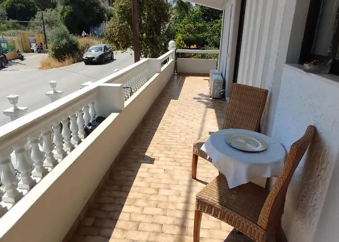 Ixian House * Ixia (Rhodes)