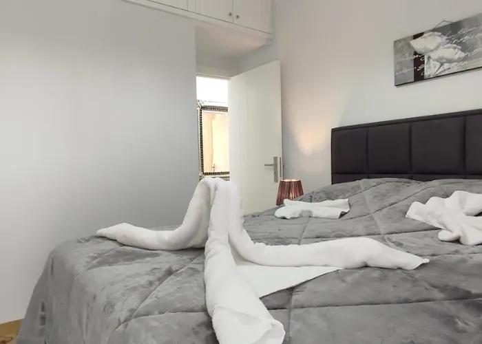 Ixian House Apartament