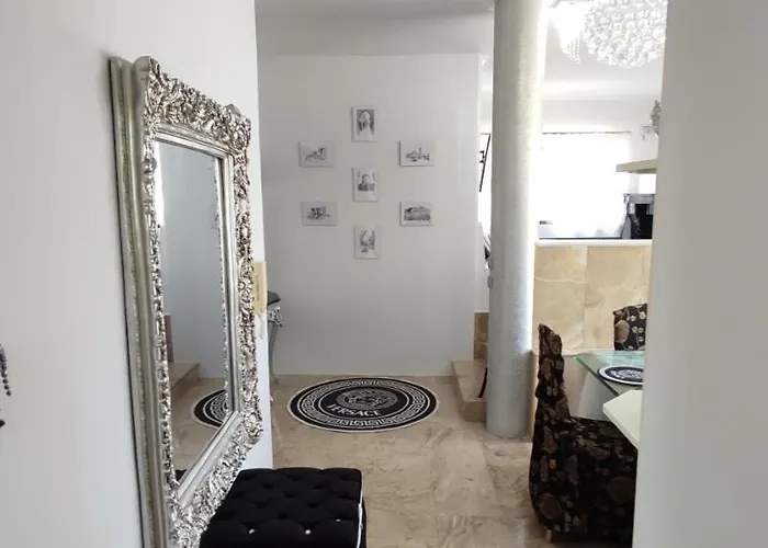 아파트 Ixian House *