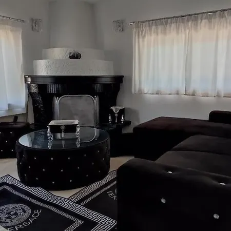 Ixian House