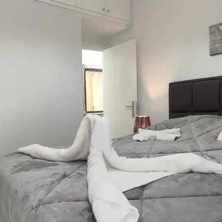Ixian House Apartament